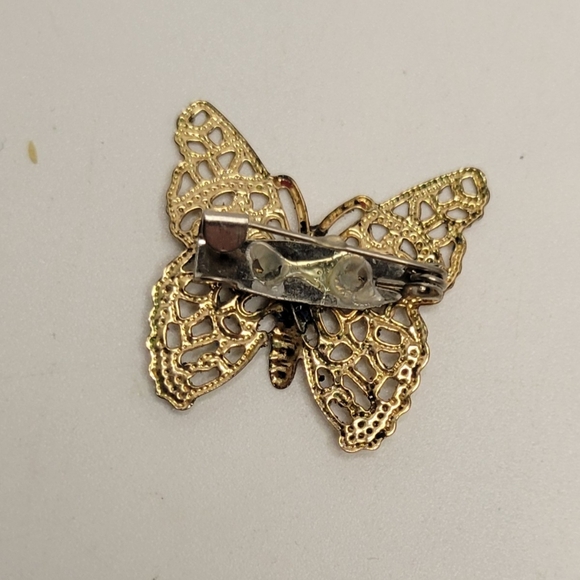 ▪︎Butterfly Brooch - Picture 3 of 5
